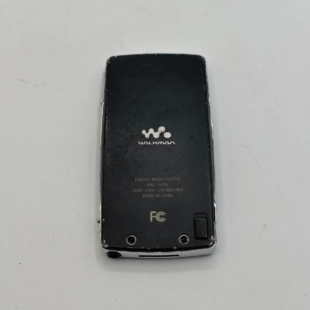 Sony Walkman NWZ-A818 Digital Media Player Black 8GB MP3 Video Player Untested